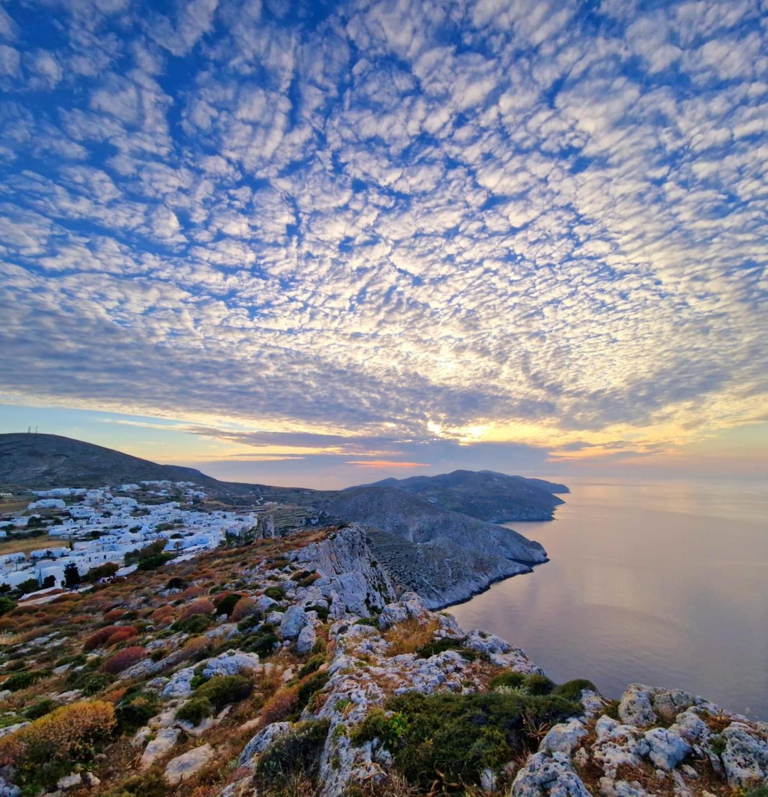 Folegandros-Cliffhouse Vila Exterior foto